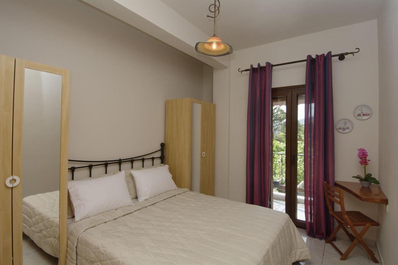 Iatrou House- Villa With Incredible View Portaria  Ngoại thất bức ảnh
